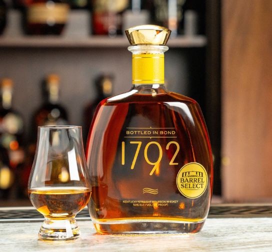 1792 Bottled in Bond bourbon Image